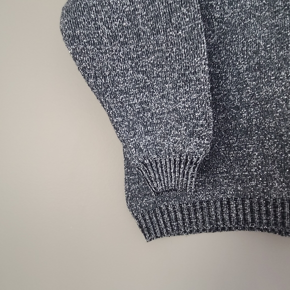 VINTAGE | GRACE | Silver Tinsel Coloured Long Sleeve Sweater - Picture 6 of 7